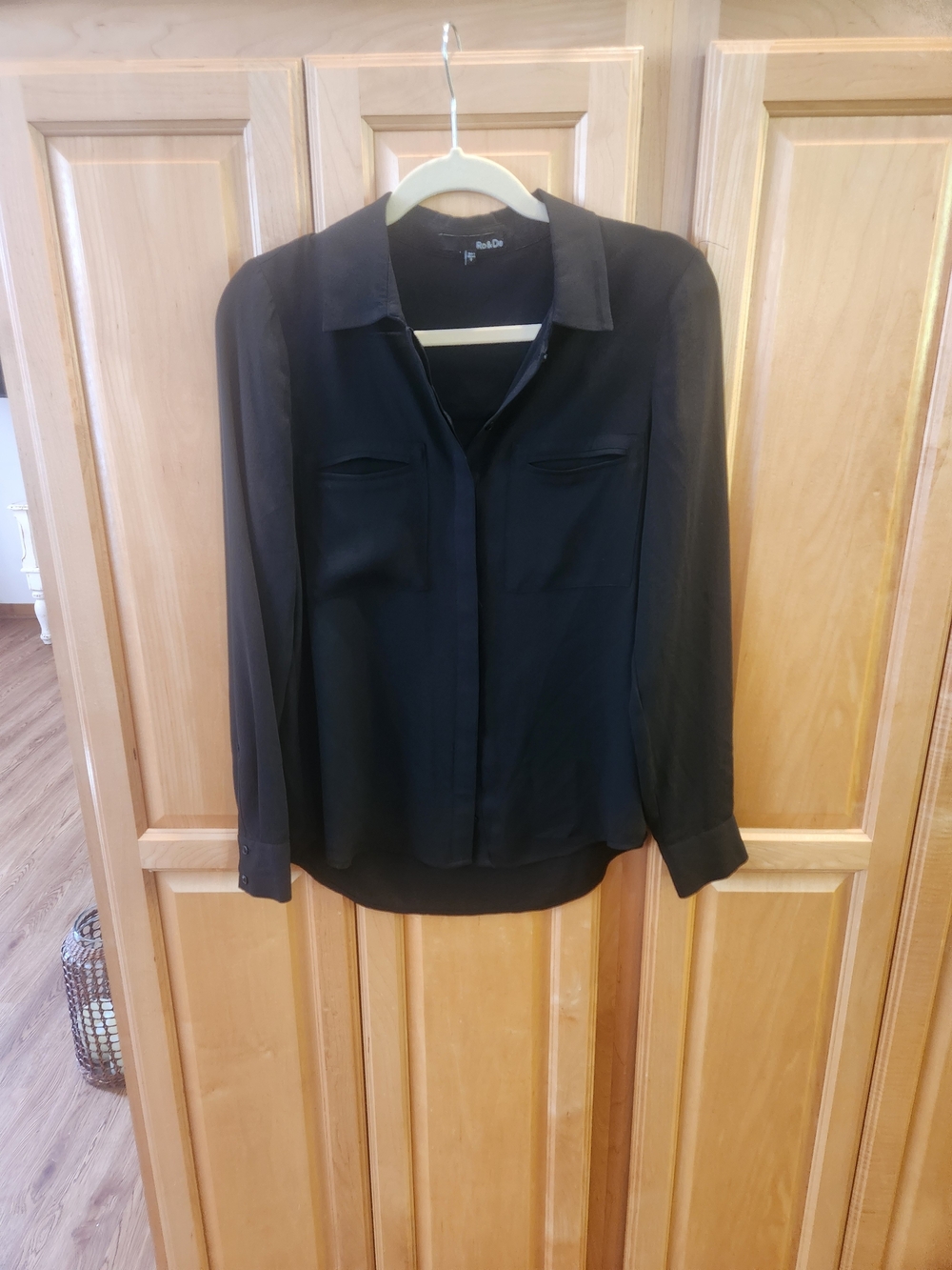 Ro & De Black Long-Sleeve Sheer Button Blouse